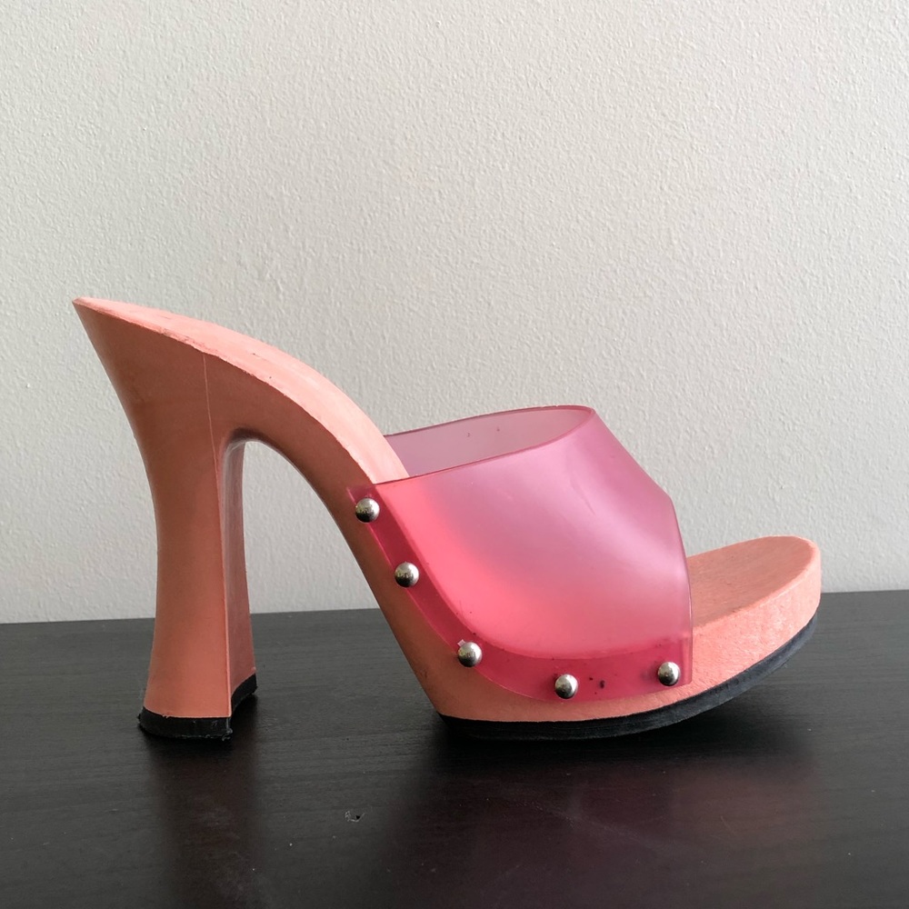 Pink Y2K heeled Barbie shoes of your dreams